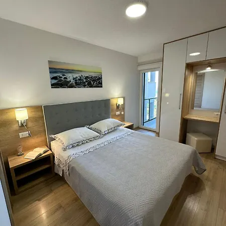 Ante Apartment