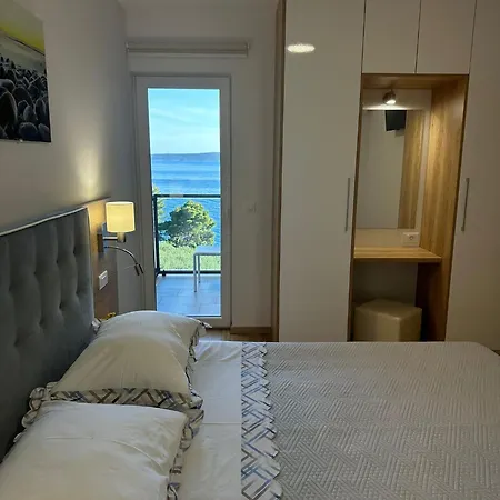 Apartment Ante